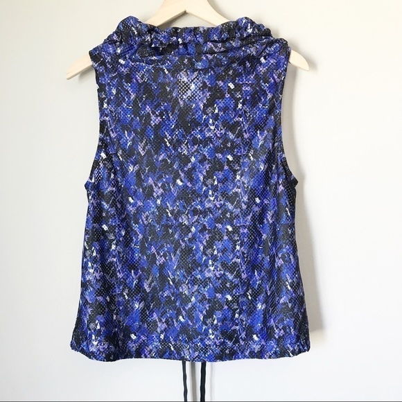 Fabletics by Demi Lovato Damara Vest Blue Camo S? - Picture 8 of 10